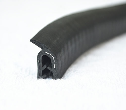 4 extrusion rubber pvc plastic trim seal with steel belt.jpg